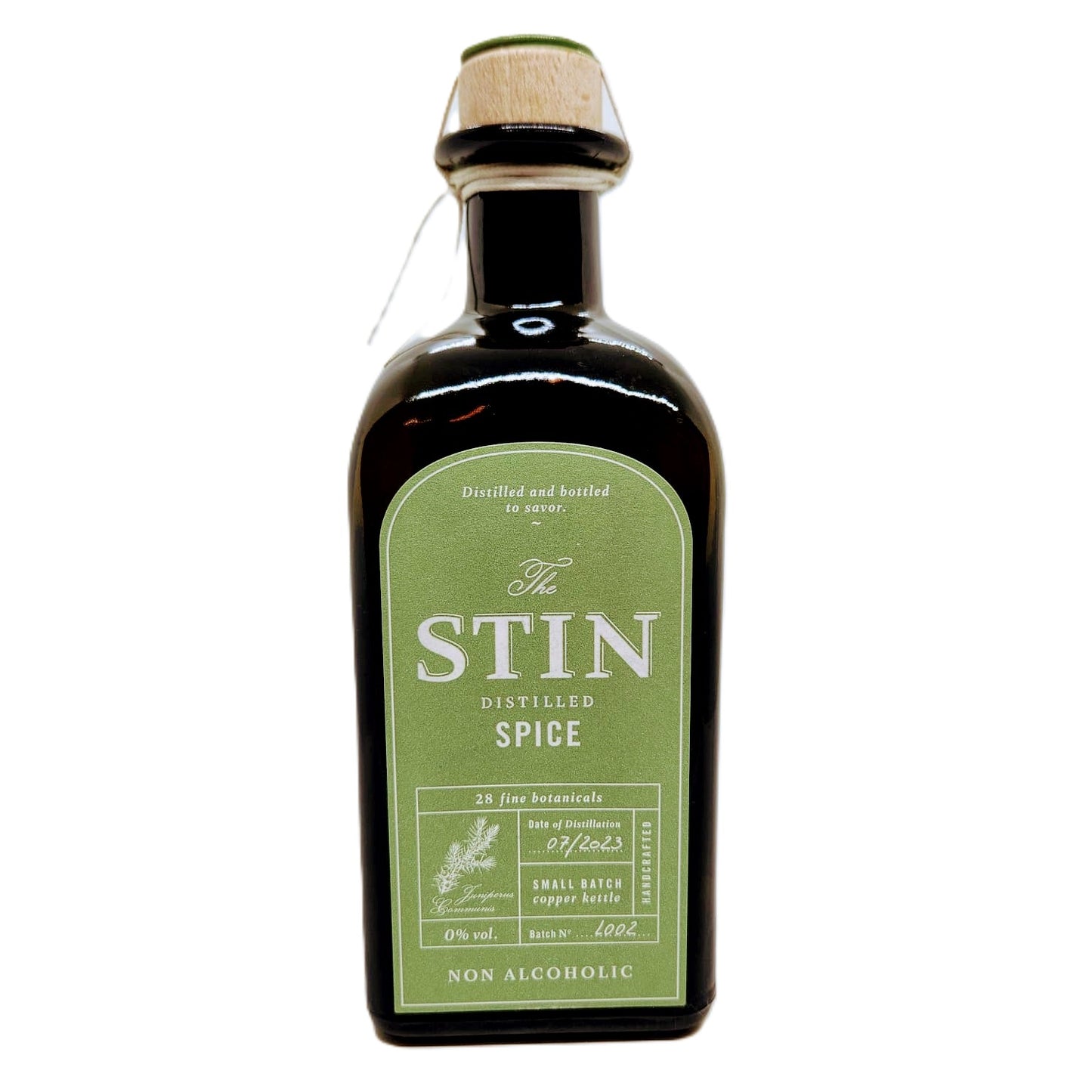 The STIN Distilled Spice Gin Non Alcoholic 0,5l