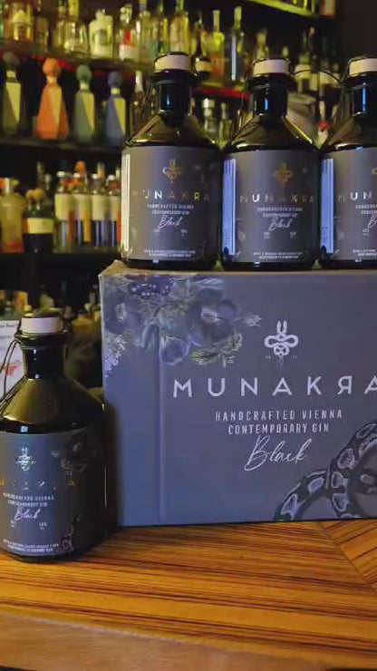 Munakra Handcrafted Vienna Dry Gin Mystic Garden 42% Vol. 0,5l